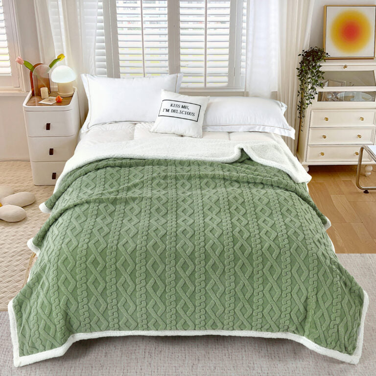 Pătură cu blăniță, pufoasă, 200 x 230 cm