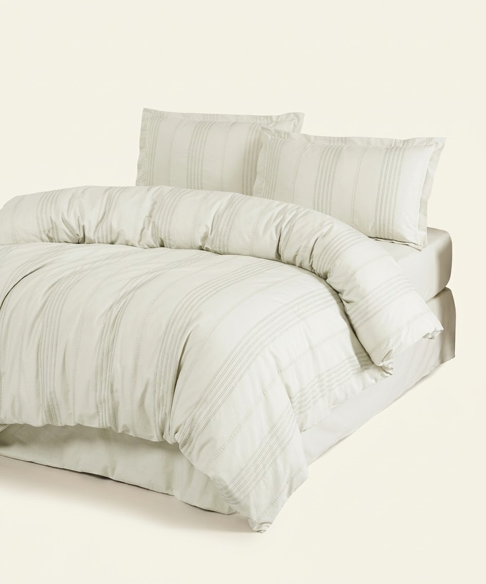 Lenjerie de pat Culmi Bucovinene, 100% bumbac ranforce, 4 piese, cearceaf 240 x 260 cm, ivoire - imagine 3