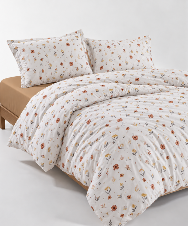Lenjerie de pat Refugiu la Balcic, 4 piese, 100% bumbac ranforce, husă cu elastic universală 140/160x200 cm, bej/flori